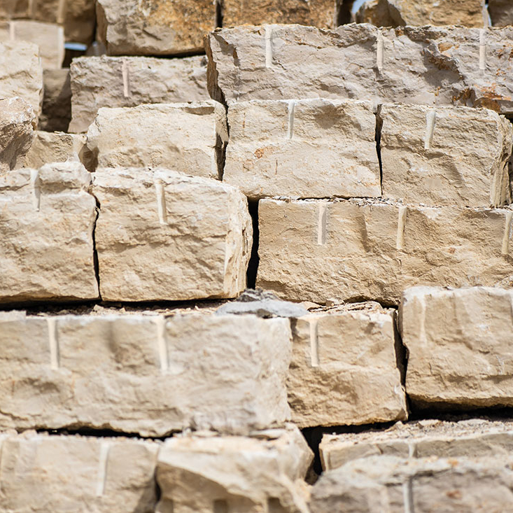 Mauersteine aus Jura
